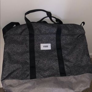 NEW Large PINK Duffle Bag💗